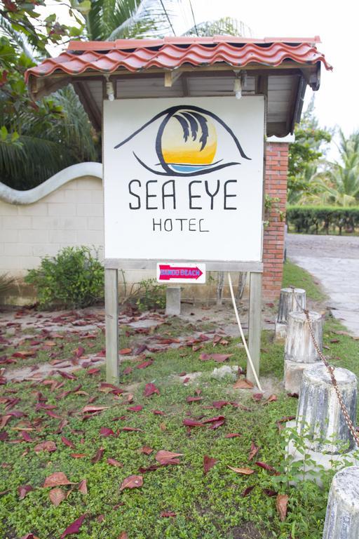 Sea Eye Hotel - Laguna Building Утіла Екстер'єр фото